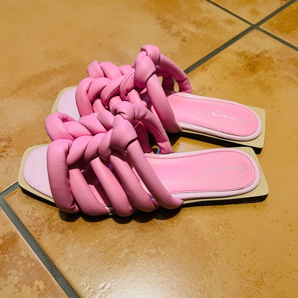 Circus by Sam Edelman Pink Braided Slide Sandals
